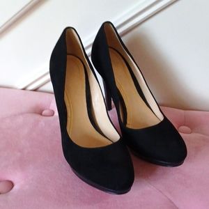 Cole Haan Black suede pumps 7.5